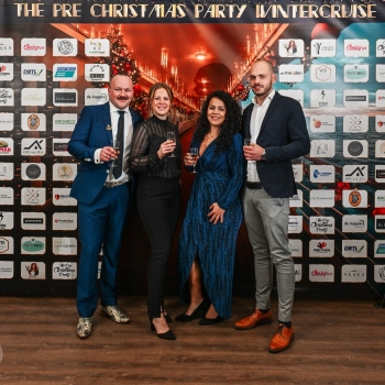 165B135A-9C33-4DA3-9368-53D59B333E7A