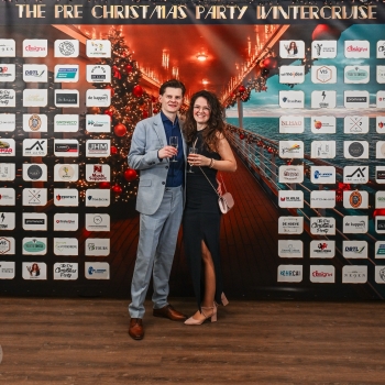 1DE7BDF8-2516-4597-8D9B-75F1CF2E82C3